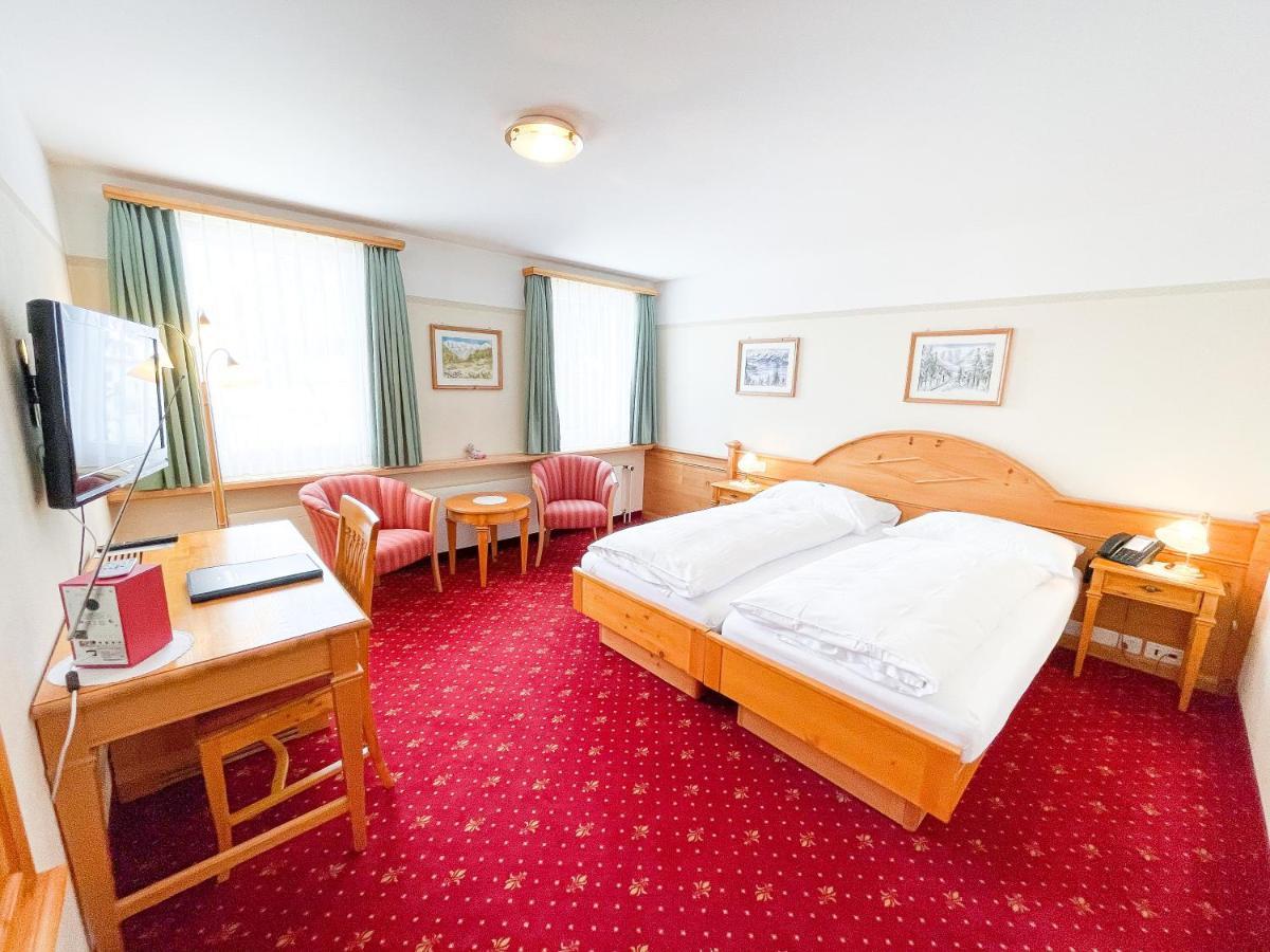 Hotel Engadinerhof Pontresina Eksteriør billede