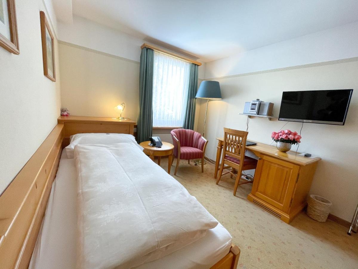 Hotel Engadinerhof Pontresina Eksteriør billede